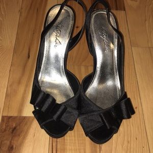 Black Satin Slingback Heels 👠